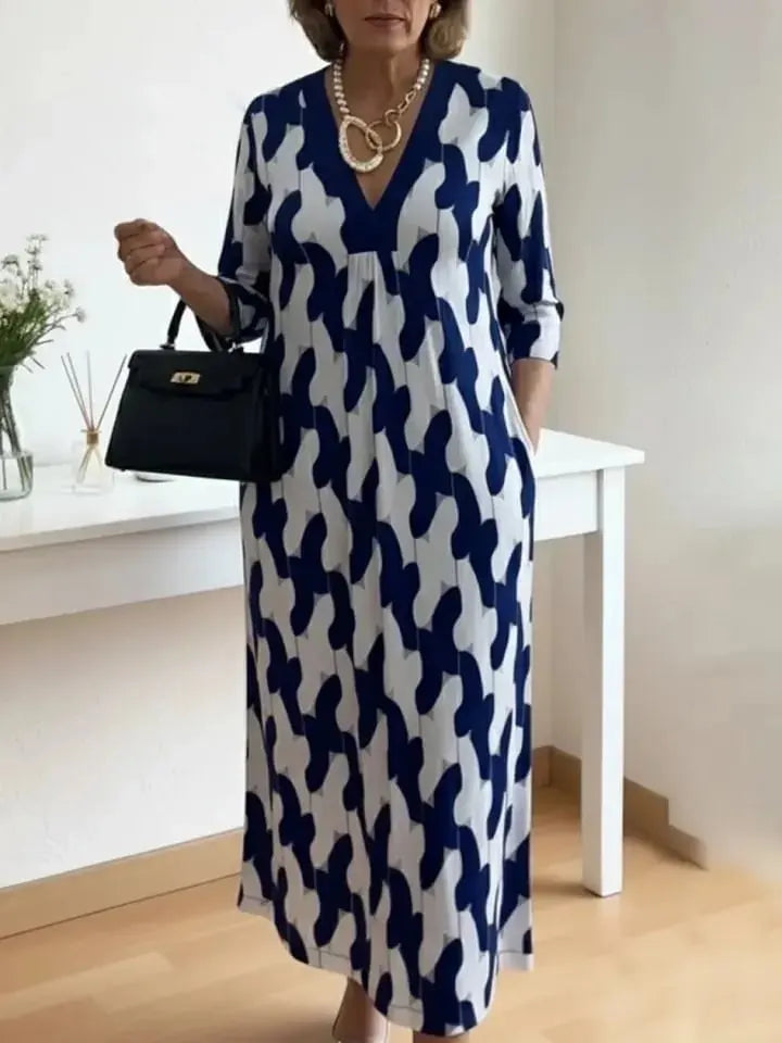 Everyday V-Neck Midi Dress Classic