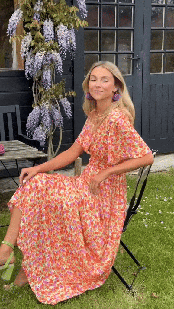 V-Neck Maxi Dress | Elegant Timeless Style